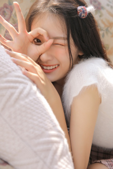 龚玥菲潘金莲